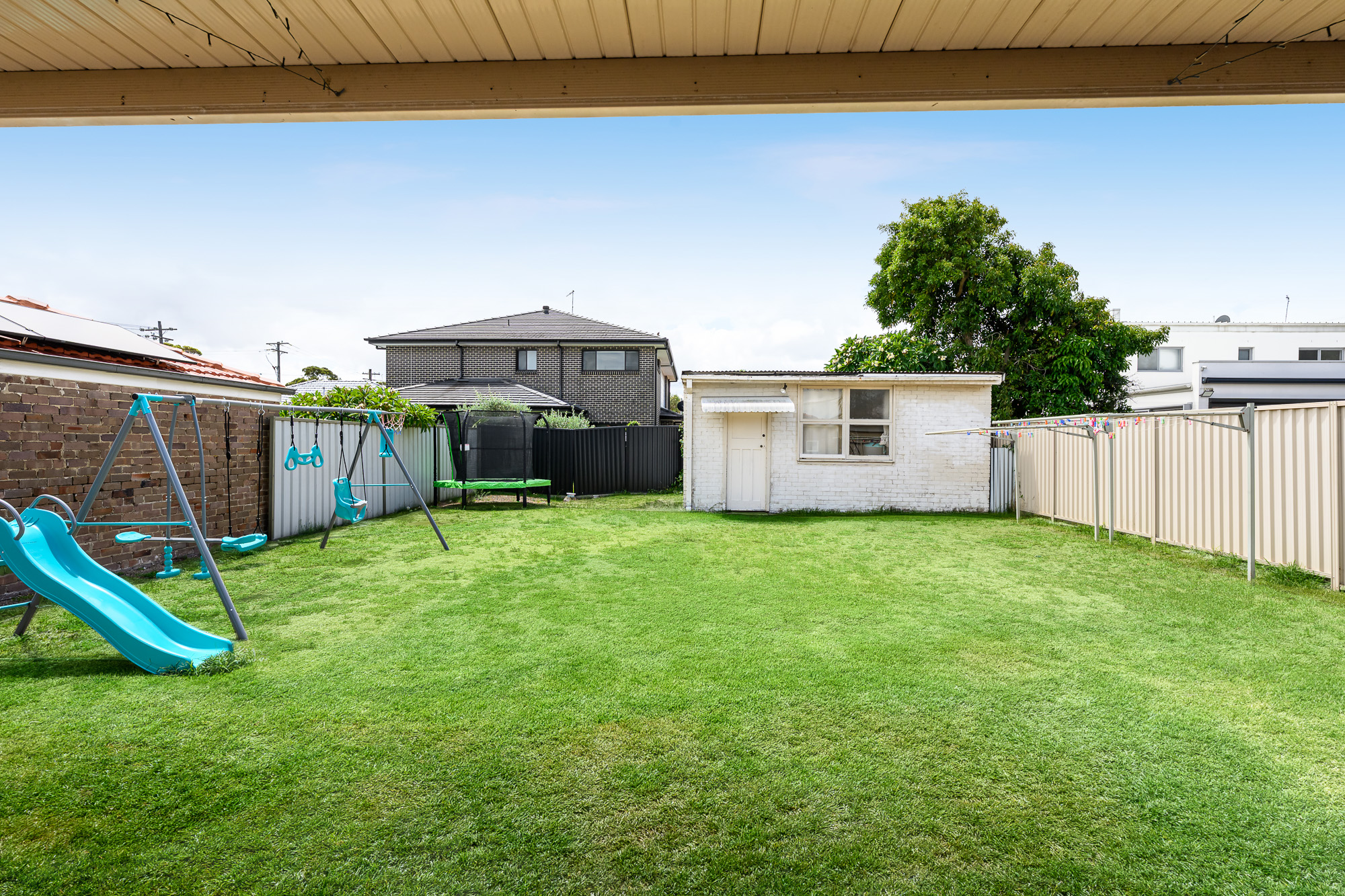 6 Carinya Ave - Image 3